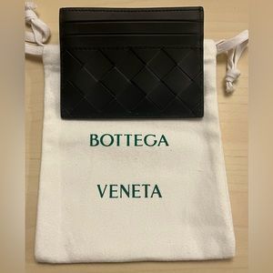 Black Bottega Veneta cardholder